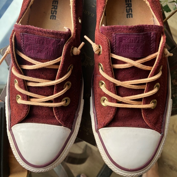 Converse Shorelines Maroon Suede - Size 8.5 - Picture 7 of 8